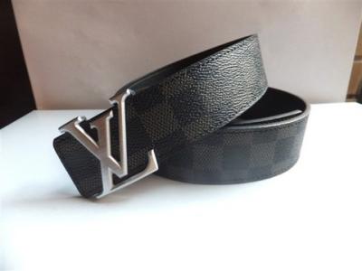 Louis Vuitton Belts-394